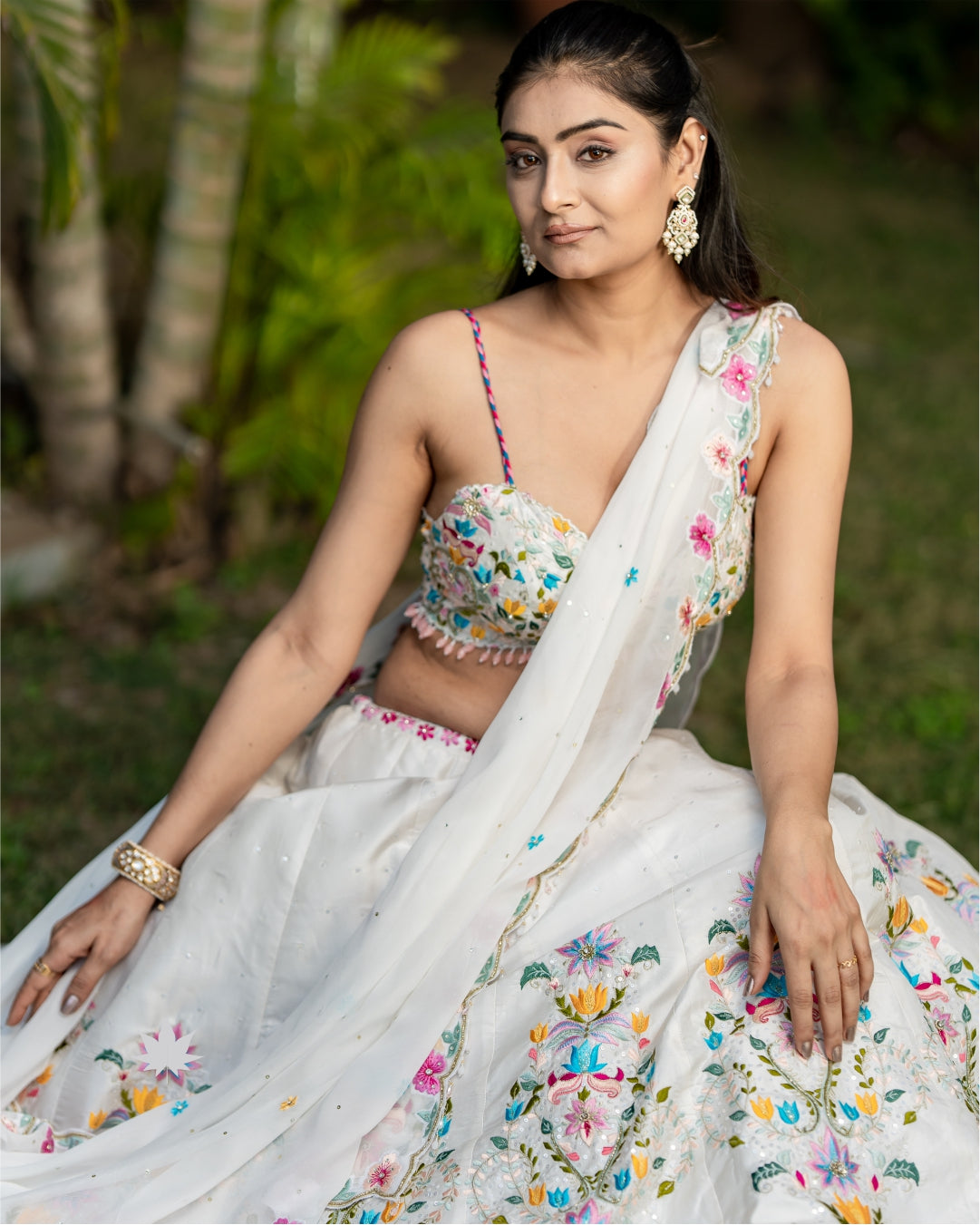 Pearl’s Embrace – Multi-Thread Floral Embroidered Lehenga Set