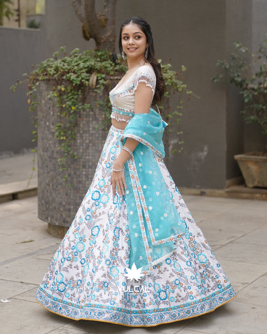 chaniya choli shop in vadodara