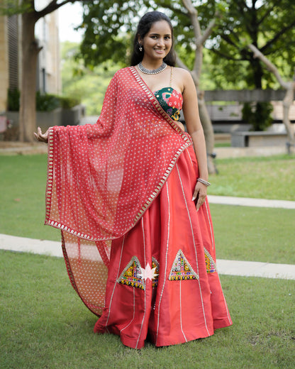 Red And Green Bandhani Chaniya Choli Set