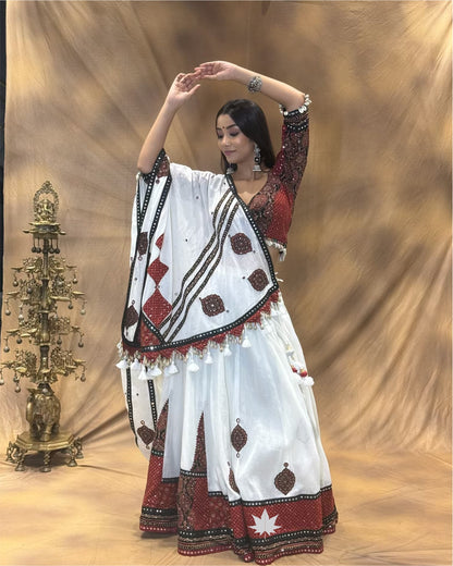 Taruvi White & Brown Cotton Chaniya Choli