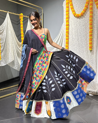 Black Chaniya With  Multicolor  Blouse And Tie Dye Dupatta Set