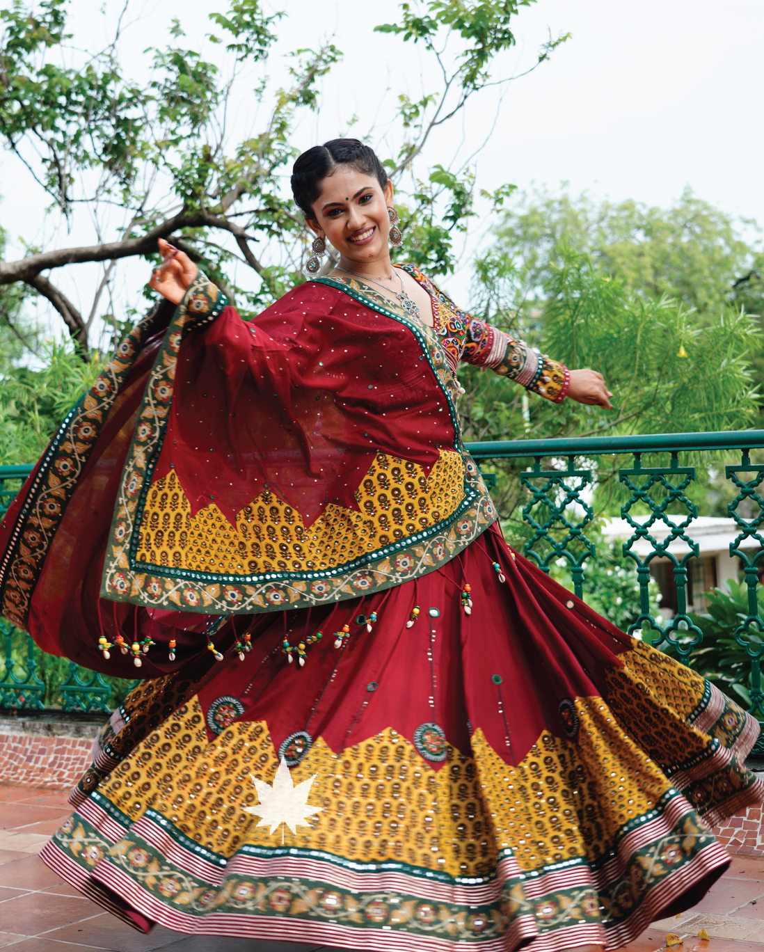 Maroon And Yelow Patchwork Gamthi Chaniya Choli Set