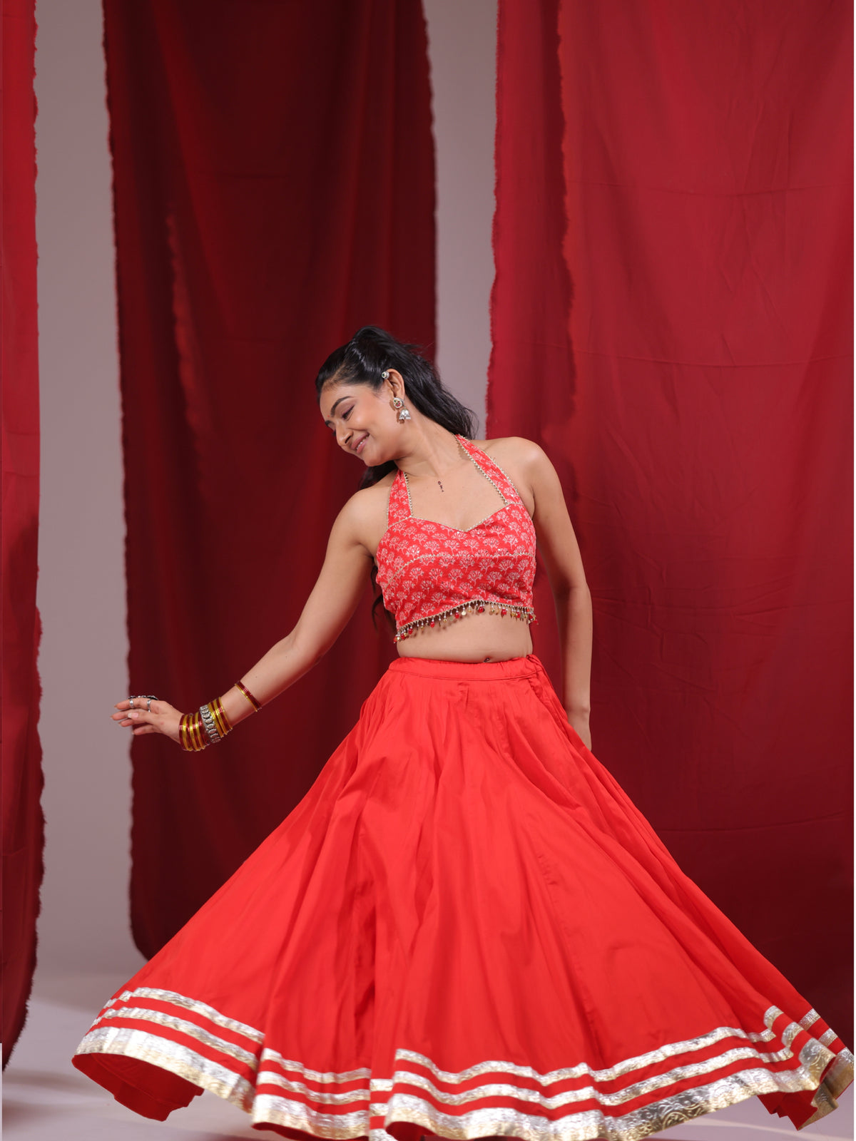 Sindhoori Jhilmil | Halter Chaniyacholi