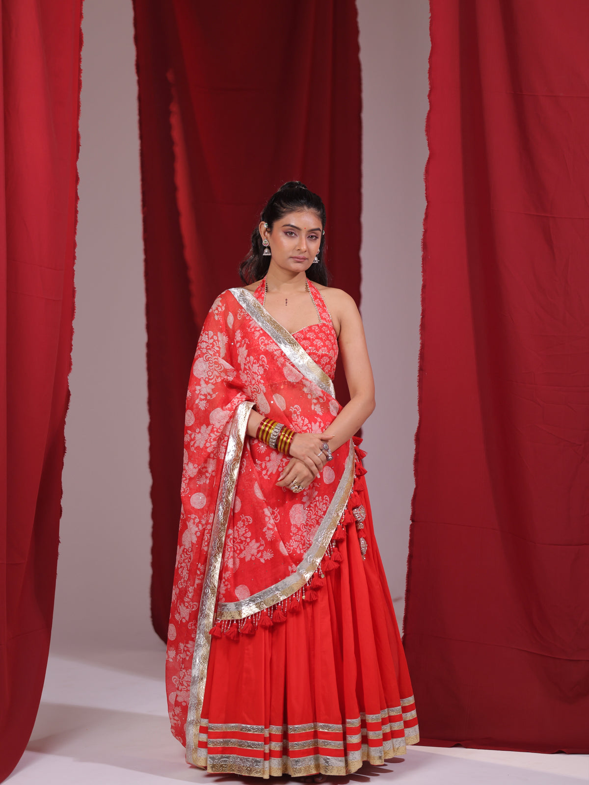 Sindhoori Jhilmil | Halter Chaniyacholi