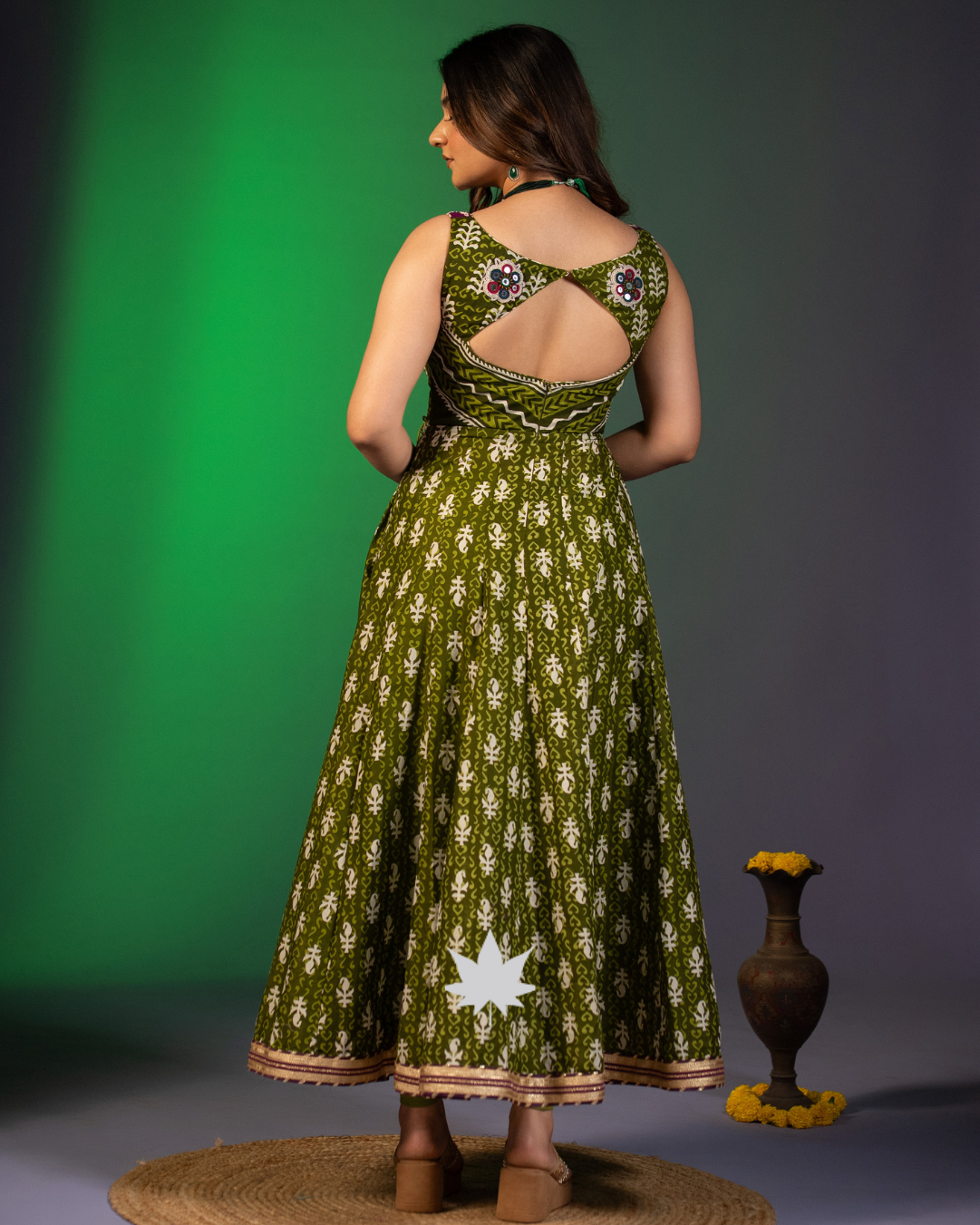 Olive and Magenta sleeveless Anarkali Gown with Pockets