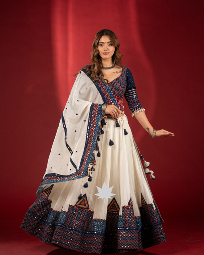Shwet Raas | Designer Navratri Chaniya Choli