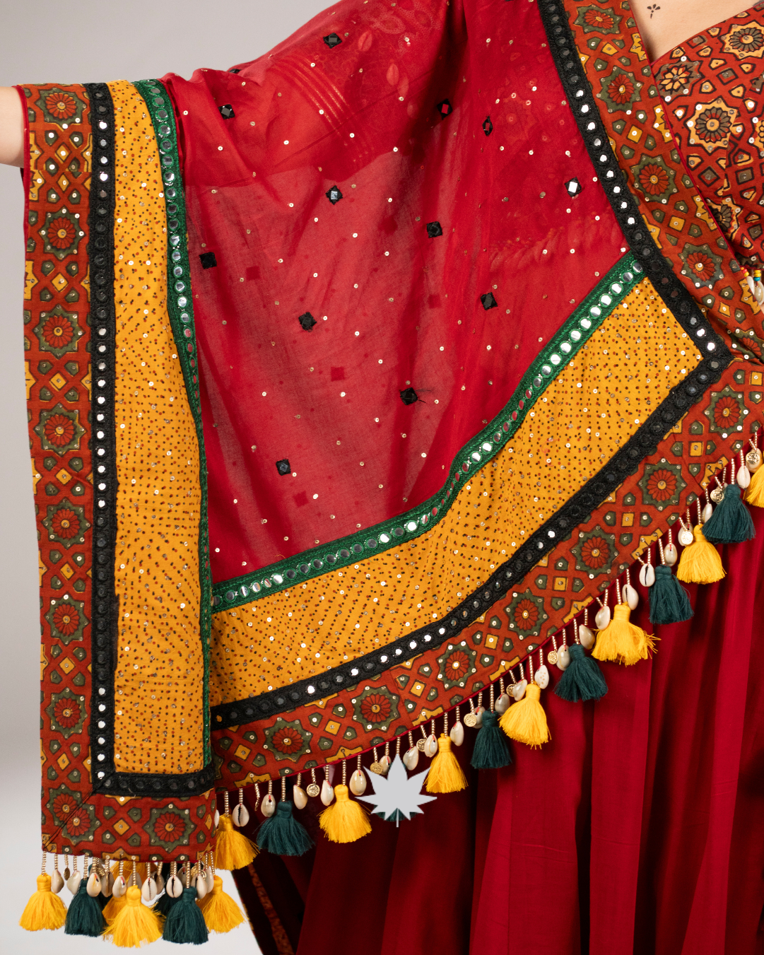 Kesariya Raas | Premium Navratri Chaniya Choli