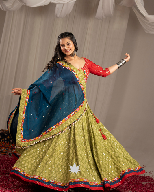 Hari Angan Royale | Premium Heritage Navratri Chaniya Choli
