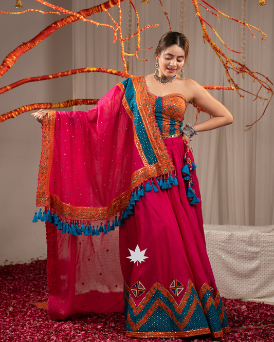 Fuchsia Raas | Premium Heritage Navratri Chaniya Choli