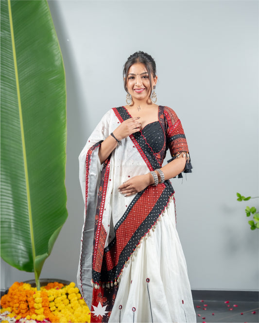 Shvetara Classic White & Black Chaniya Chol