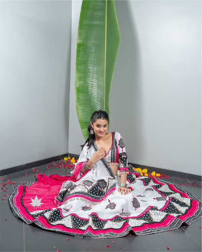 Noorani Nazakat – White & Pink Navratri Chaniya Choli
